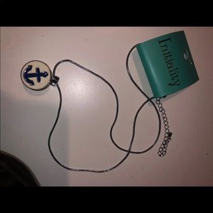 NWT button snap necklace